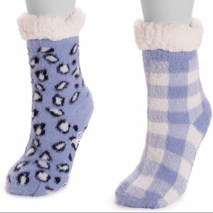 Muk Luks Cabin Socks 2 pair - women’s 8-10 - New!